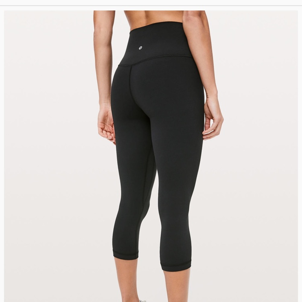 Black Align Crops 21”